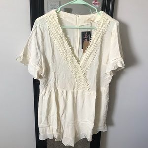 Cream Crochet Romper (Brand New)